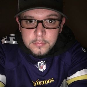 Meet your Posher, Justin